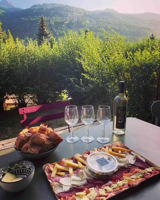4 Pers Grande Terrasse Vue Pistes Appartement *
